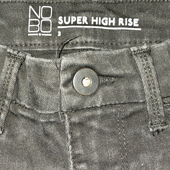 Bundle 3 for $25 / No Boundaries jeans - Picture 3 of 3